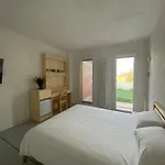 Olea Bed & Breakfast 4*