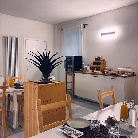 Olea Bed & Breakfast 4*
